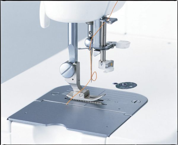 Juki TL-18QVP Haruka Quilting and Sewing Machine - Image 6