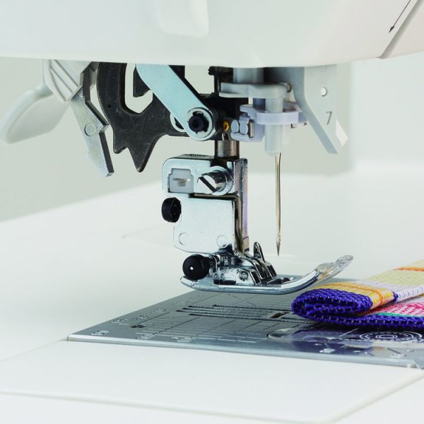 Juki Sayaka DX-3000QVP Computerized Quilting and Sewing Machine - Image 4